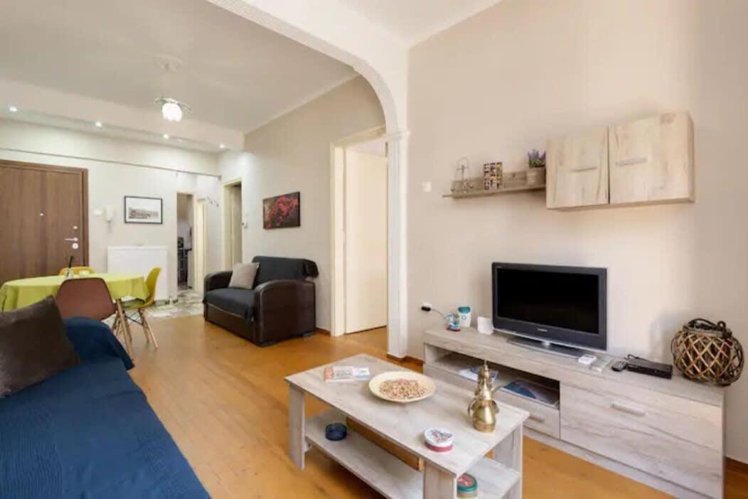 Private Pristine Balcony Home- Heart Of The Center Thessaloniki Exterior foto