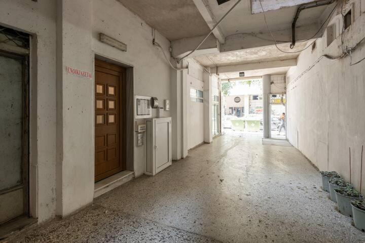 Private Pristine Balcony Home- Heart Of The Center Thessaloniki Exterior foto